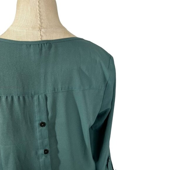 Mine blouse women's M green lightweight flowy long adjustable sleeves - Picture 6 of 9